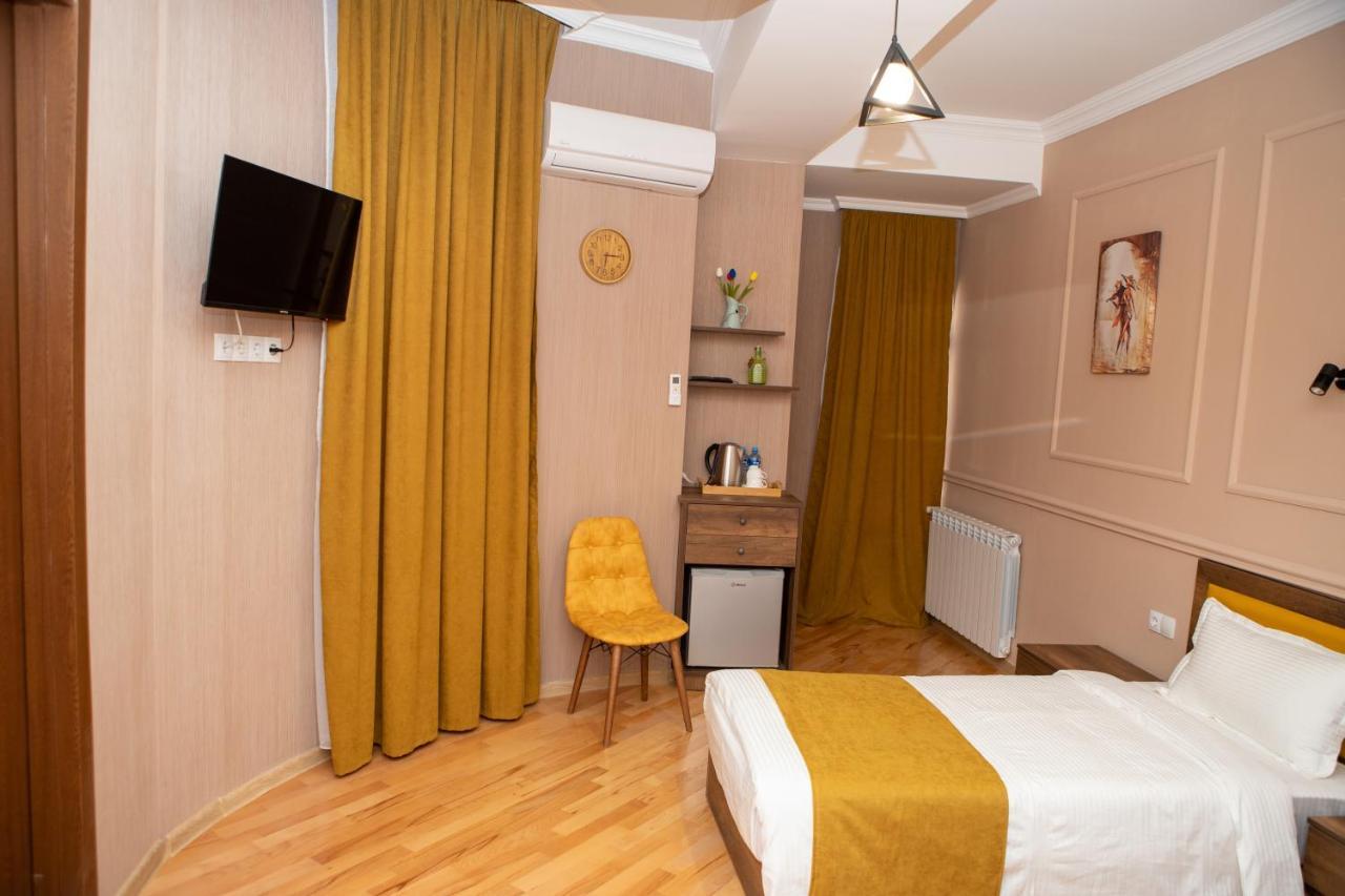 Legend Hotel Tbiliszi Kültér fotó
