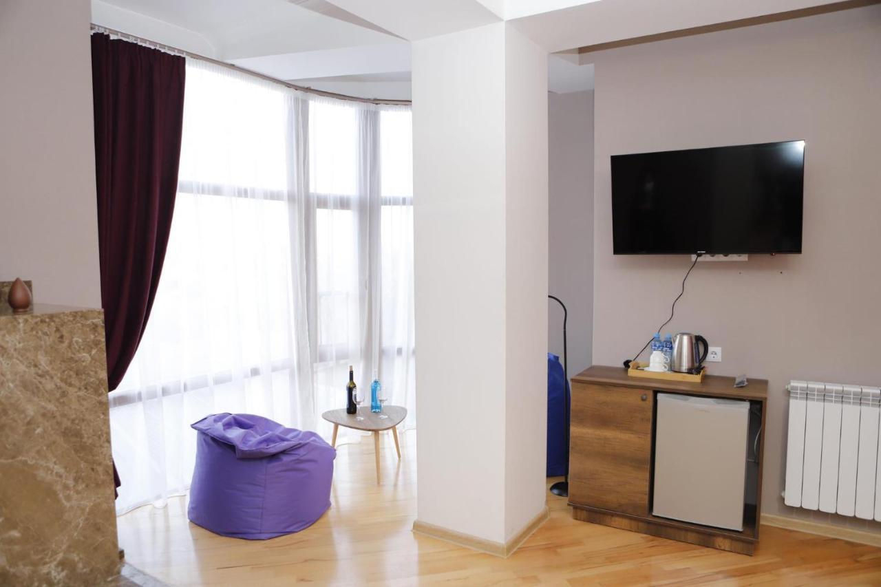 Legend Hotel Tbiliszi Kültér fotó