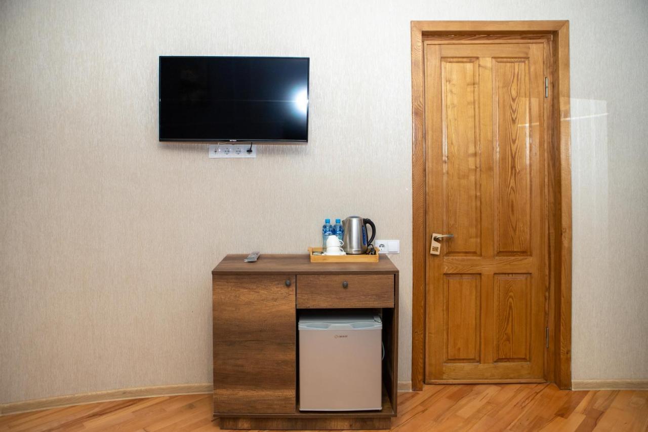 Legend Hotel Tbiliszi Kültér fotó