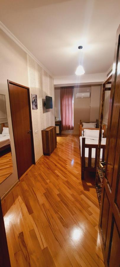 Legend Hotel Tbiliszi Kültér fotó
