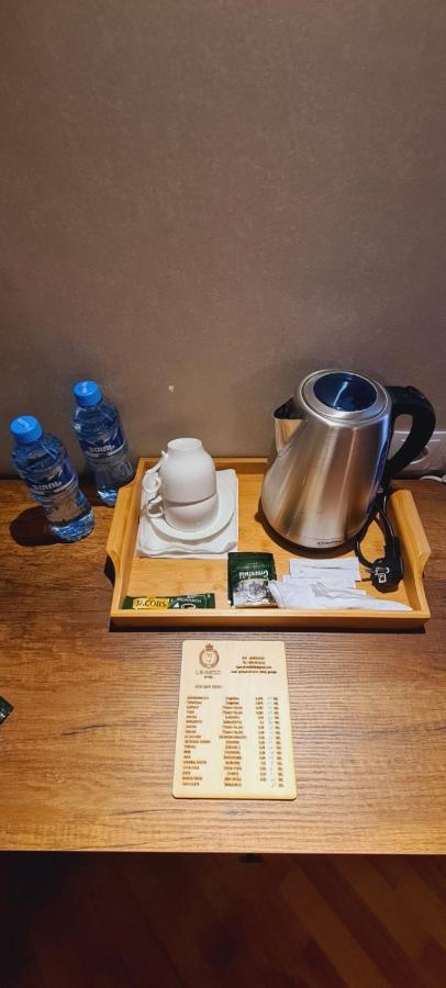 Legend Hotel Tbiliszi Kültér fotó